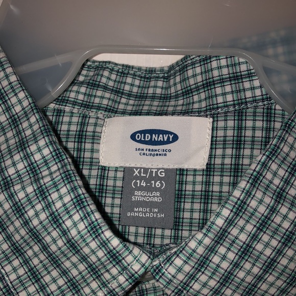 Old navy long sleeve dress shirt - Picture 2 of 2
